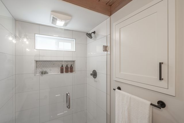 tiny home bathroom storage